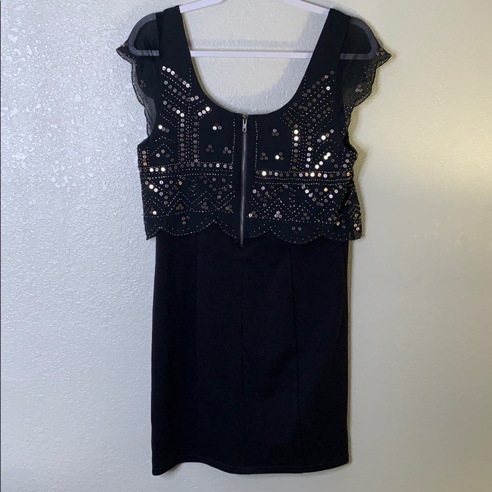 American Eagle Gray Sequin Dress, Medium - Picture 5 of 8